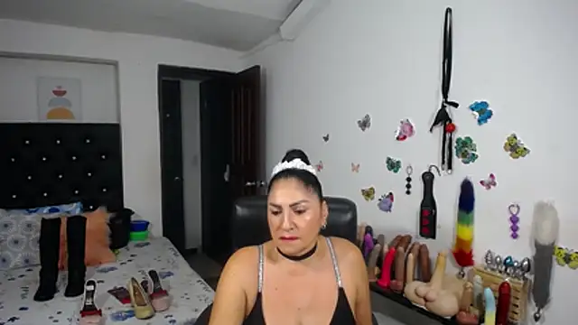 mature_bigboobs10 Webcam-Show