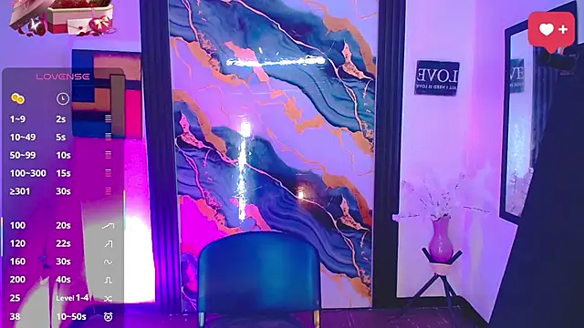 Amanda_Victoria Show in webcam