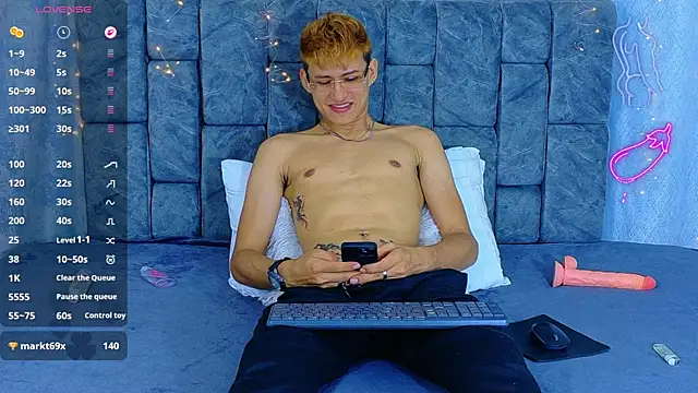 NicolasTorrez 现场XXX聊天