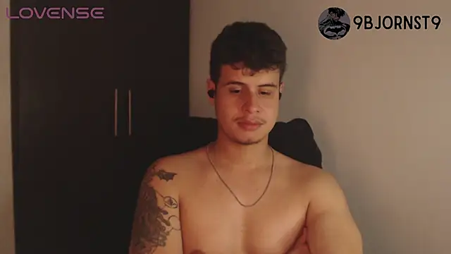 BjornSteel's Live XXX Chat