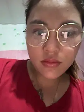 Lina-Naughty 网  络视讯表演