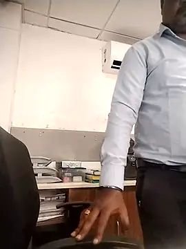 Desi_Lodo_Gujju_Boy 网络视讯表演