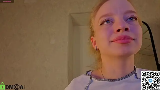 Michelle_Blond Live XXX-chat