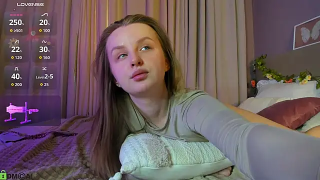 Rina_Panic: онлайн-секс-чат