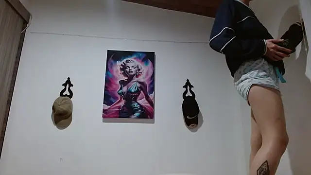 Crystal_Star_ Chat XXX live