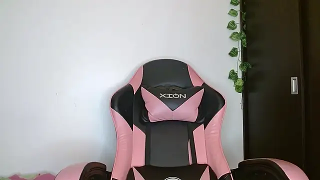 tokiovamp Chat XXX live