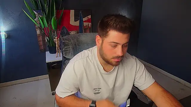 DaxGreer: διαδικτυακό σόου στην κάμερα