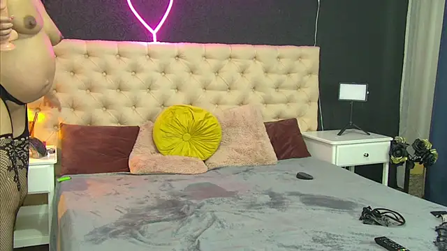 Chat XXX Live TaniaKaverina