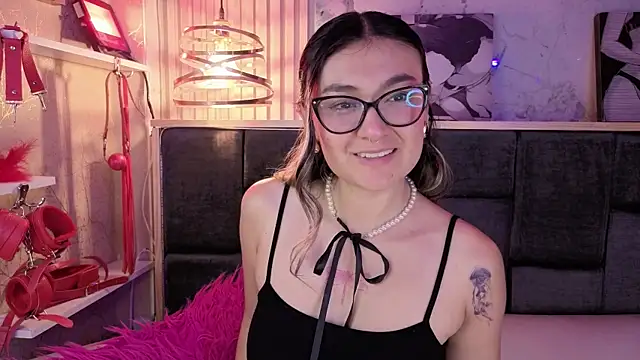 Im-Lolan Live XXX chat