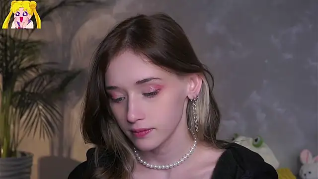 Pertunjukan Kamera Web EdlinHargus