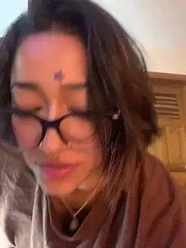 LilithMonette 现场XXX聊天