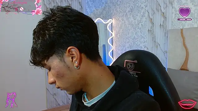 Chatroom XXX en direct de osamu_tay