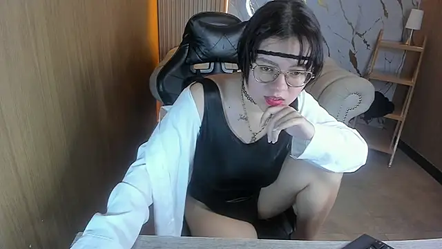 Czat XXX na żywo – Amara_tf