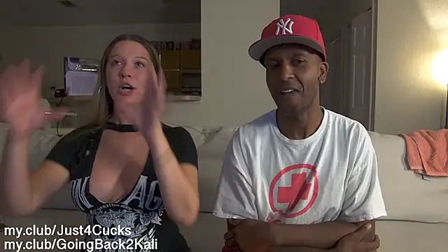 boomboomr00m's Webcam Show