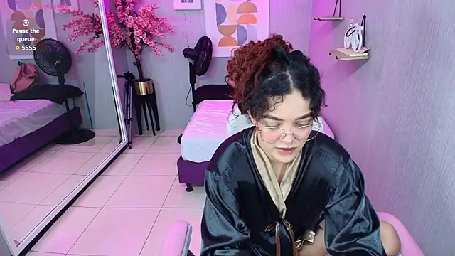 Maggy_t18 Obrolan Langsung XXX