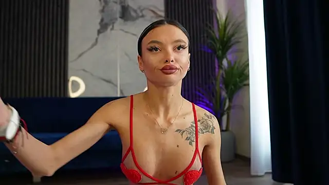 RachelRavee: онлайн-секс-чат