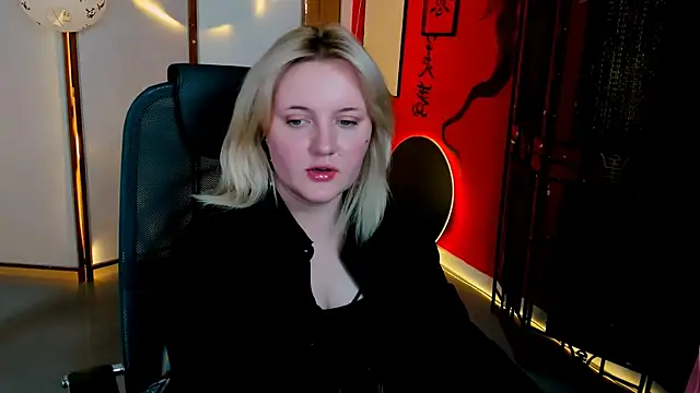 Chat XXX en directo de KathyBriggs