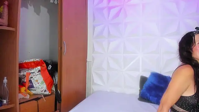 عرض كام thamaraa_