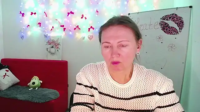 دردشة ZoyaPask الجنسية المباشرة