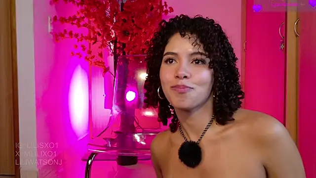 liliwatsonj's Live XXX Chat