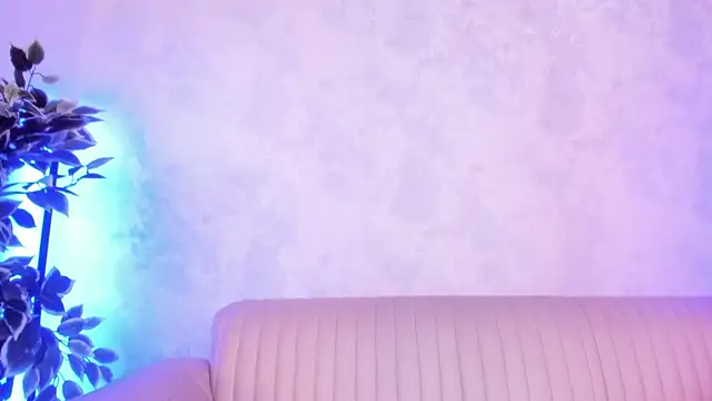 AnnaTylorのライブXXXチャット