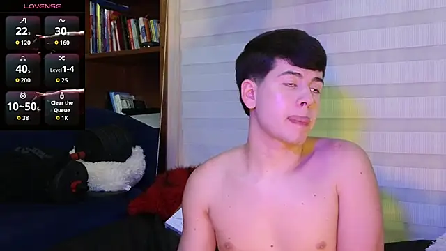 tightncuteass: онлайн-секс-чат