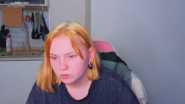 soft_focus live XXX chat