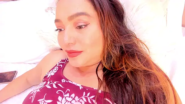 Онлайн чат XXX SabrinaVantress