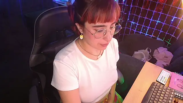 Chat XXX en directo de Miacatsito3