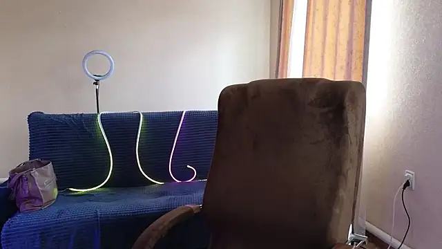 Chatroom XXX en direct de Sandra_Snowflake