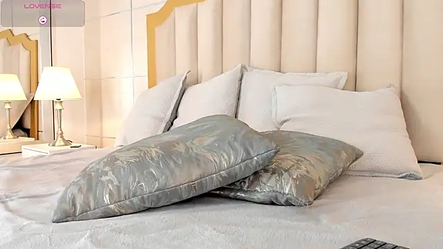 TahliaMoreau ওয়েবক্যাম শো