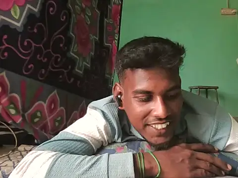 Tamilgud23 Adlı Modelin Web Kamerası Şovu