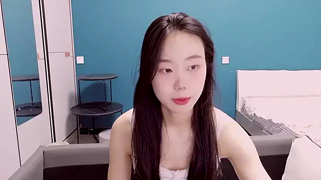 ZHJKS9988のライブXXXチャット