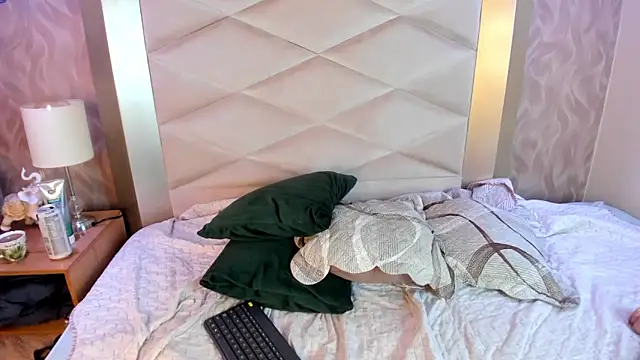 دردشة DannyRouds الجنسية المباشرة