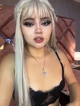 Chat XXX en directo de lya_nekko_