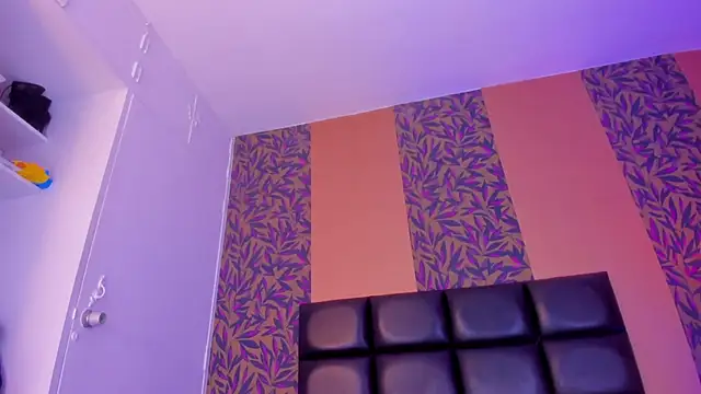 nova_salvatore 웹캠 쇼