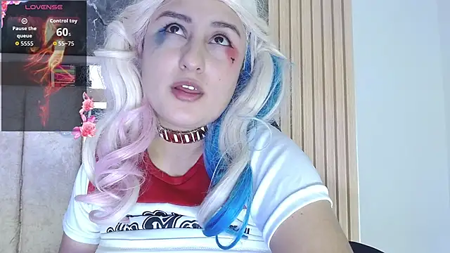 Hazumi_Tsu's Live XXX Chat