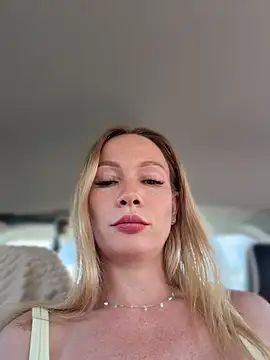 Chat XXX ao vivo de LavenderHot