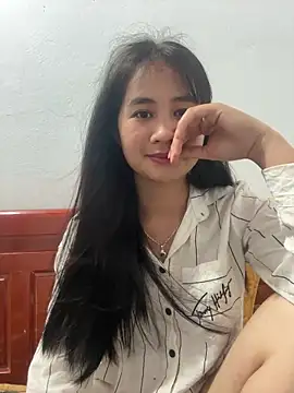 دردشة LittleSun_ الجنسية المباشرة