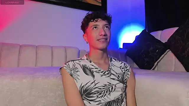 mhatias_ Webcam show