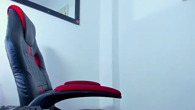 Вебкам-шоу ryanlatiin