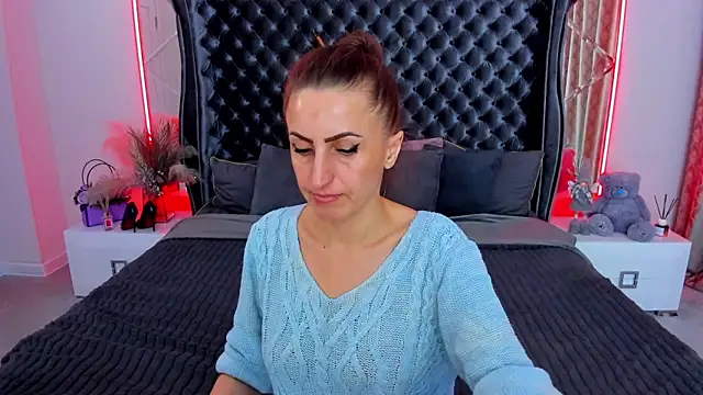 Živý XXX chat Rebecca_Diamond