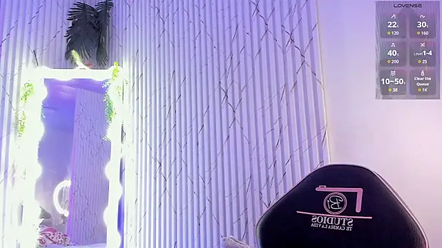 Naomy_tay1 라이브 XXX 채 팅