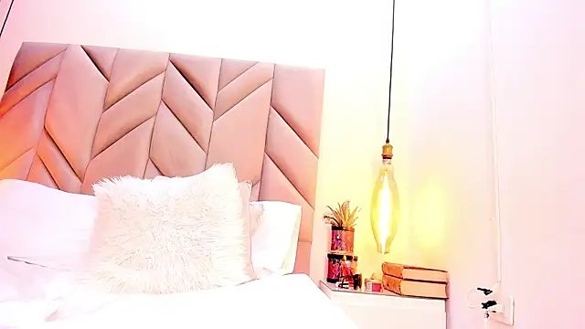 Czat XXX na żywo – SabrinaVantress