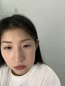 XXX chat uživo modela Mina_ovo