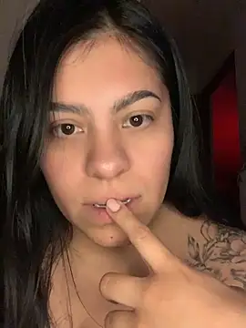 SmokyDee's Live XXX Chat