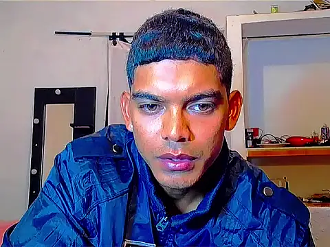 theMyke101 webcam show