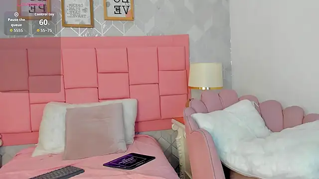 Chat XXX en directo de SelenaMiel