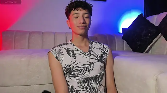 mhatias_ Show Webcam