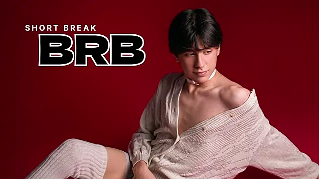 lui_x_dust: διαδικτυακό σόου στην κάμερα